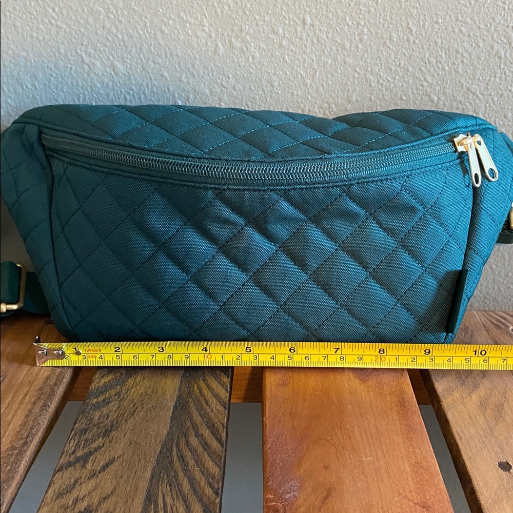 Canvelle Limited Classic Quilted Fanny Pack - Picture 5 of 6